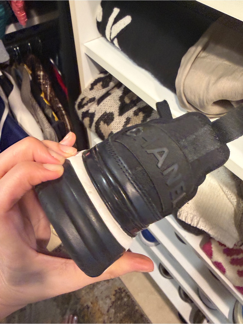 CHANEL Black and White Women's Quilted-Trim Sneakers with Gold CC - Picture 5 of 5